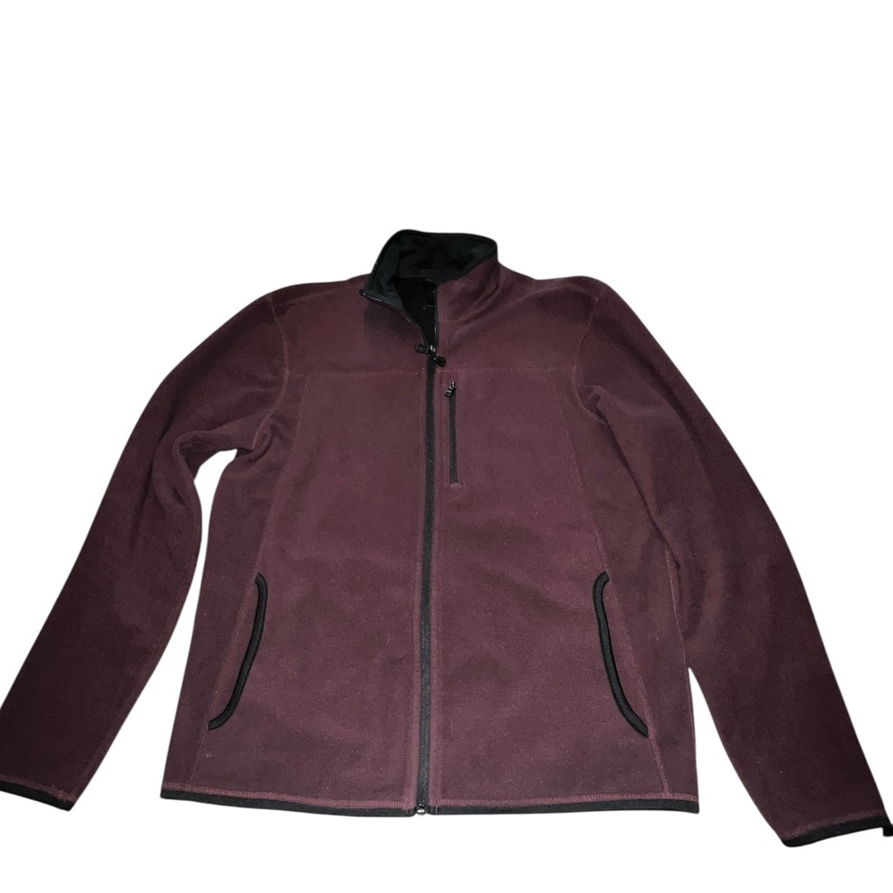 M & S Collection Men’s Micro Fleece Zip
jacket. Size M reg